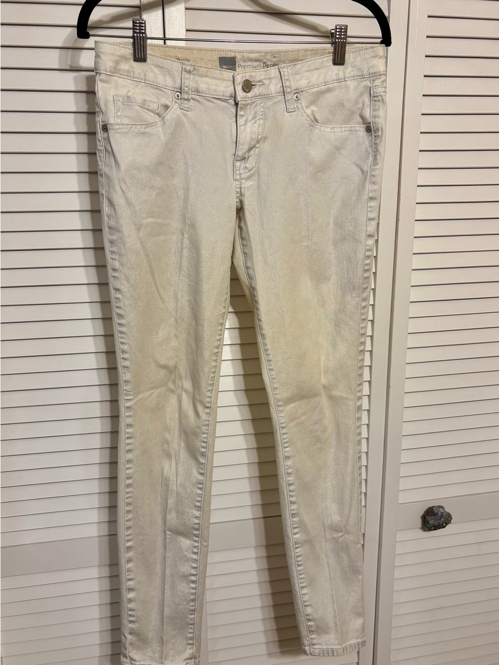 Mossimo Supply Co. Metallic Silver White Low Rise Stretch Skinny Jeans